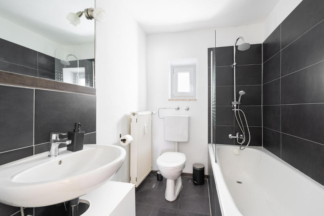 2 Bedroom Top Floor Apartment Direct On Marienplatz München Eksteriør billede